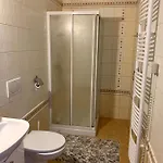 Villa Historicka Dom Hosti *