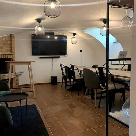 Historicka Dom Hosti Villa *