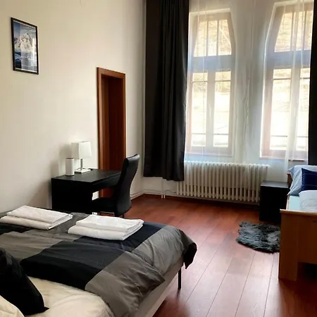 Historická Dom Hostí * Podbrezova