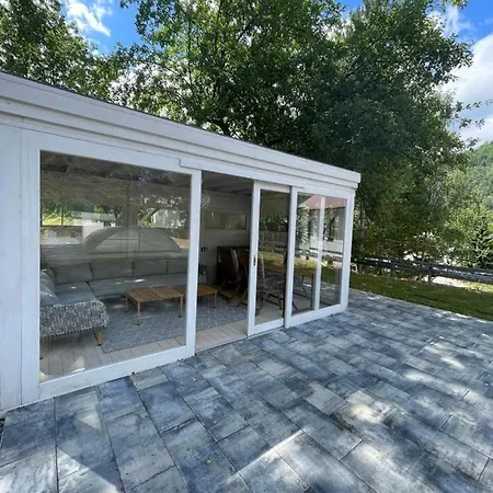 Historická Dom Hostí Podbrezova