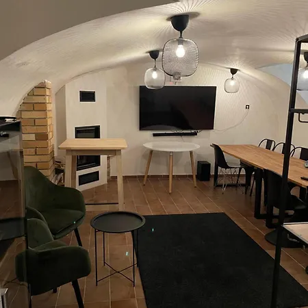 Villa Historicka Dom Hosti Podbrezova