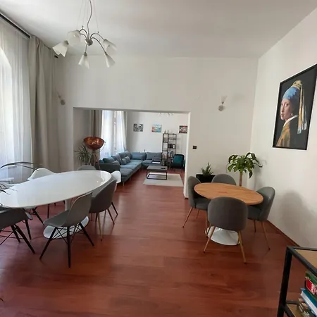 Historicka Dom Hosti * Podbrezova