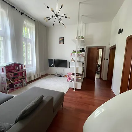 Historicka Dom Hosti Villa Podbrezova